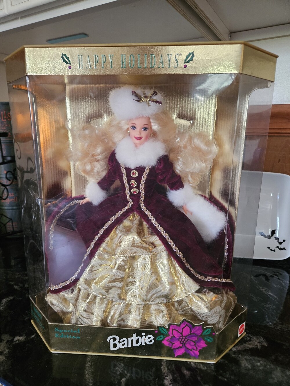 NIB 1996 Special Edition Happy Holidays Barbie Doll #15646 Mattel